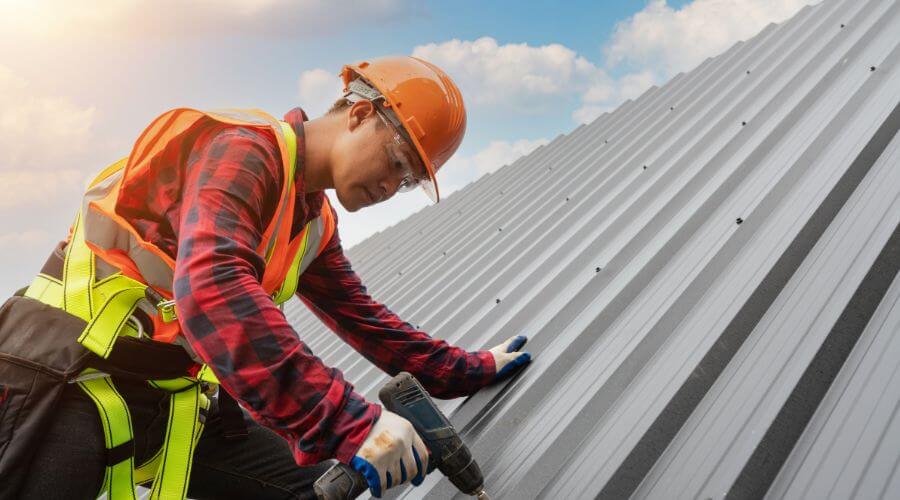Owens Corning roofing contractor in Mineral, IL